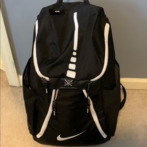 nike elite bag